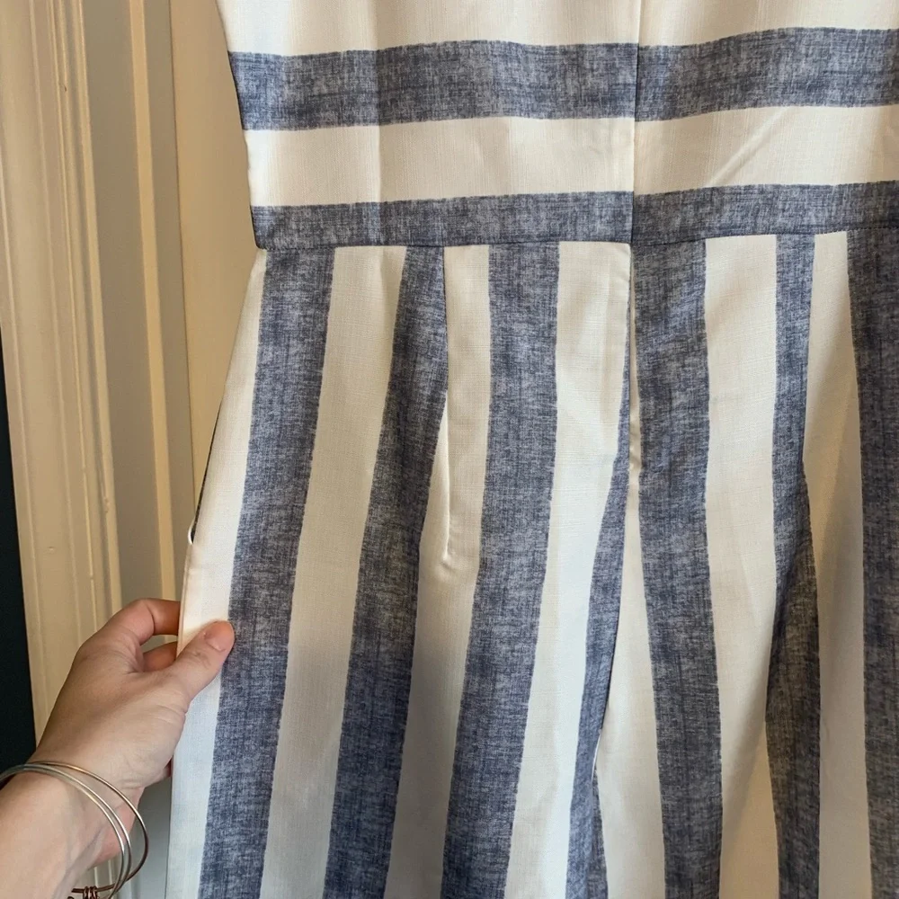 ❌SOLD❌ Boutique Romper blue and white striped NWOT Sz Small - Picture 6 of 8